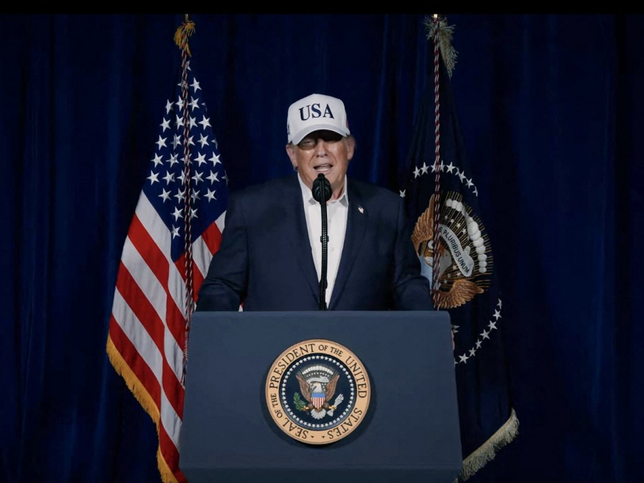 特朗普說，美國和以色列對伊朗的軍事行動擊斃48名伊朗領導層人物，包括一些近期參與美伊談判的伊朗人員。（法新社資料圖片）