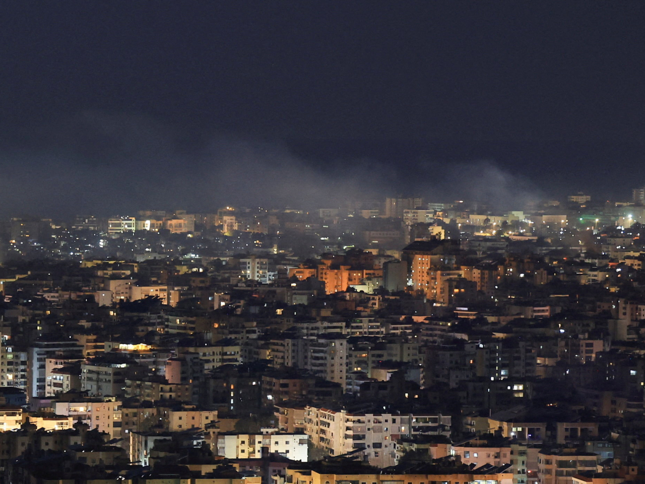 以軍空襲黎巴嫩南部。(路透社)