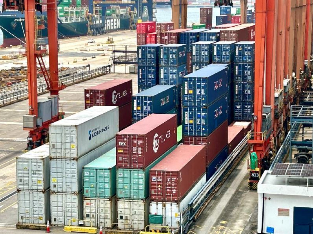 Peter Hui says a prolonged war would have a strong negative impact on local shippers. Photo: RTHK