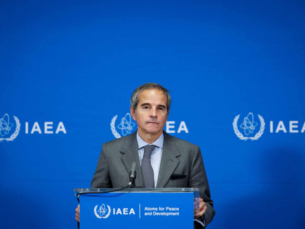 格羅西說，機構至今沒有發現伊朗有系統性核武器製造計劃，目前亦無跡象表明伊朗的核設施在軍事行動中受損。（路透社）