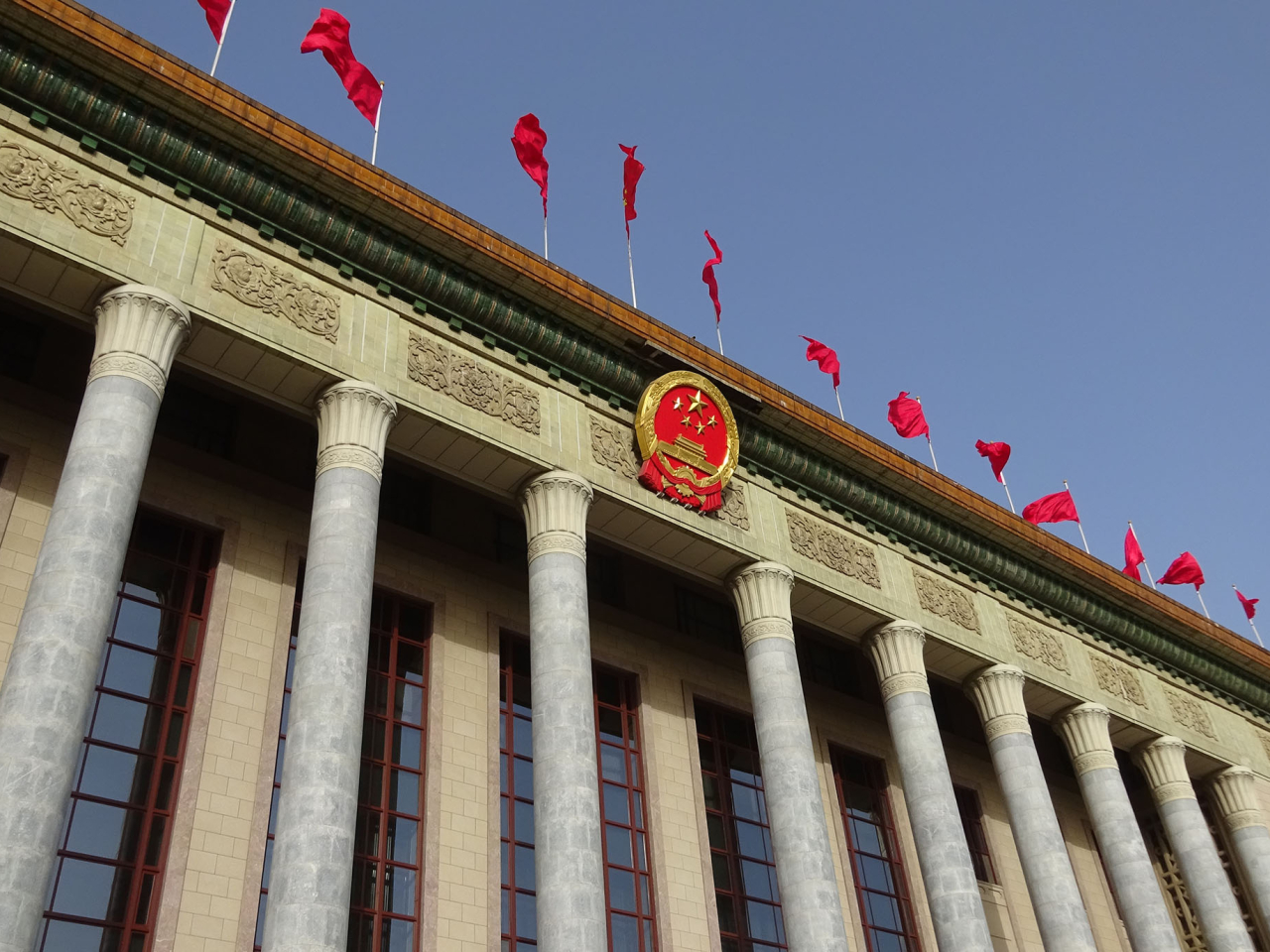 全國兩會即將開幕，有港區人大及全國政協都希望，香港利用自身優勢，為國家「十五五」作貢獻。（港台圖片）