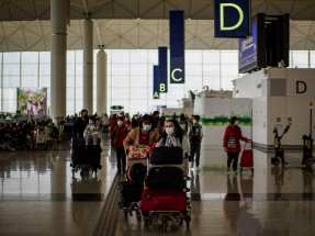 Travel agency cancels Middle East tours until Mar 10