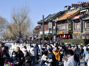 全國兩會｜婁勤儉稱消費市場規模穩步擴大