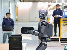 全國兩會｜李強：打造智能經濟新形態　深化拓展「人工智能＋」