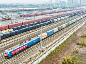 全國兩會｜十五五草案：推動共建「一帶一路」高質量發展