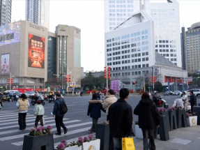 全國兩會｜更大力度保障和改善民生