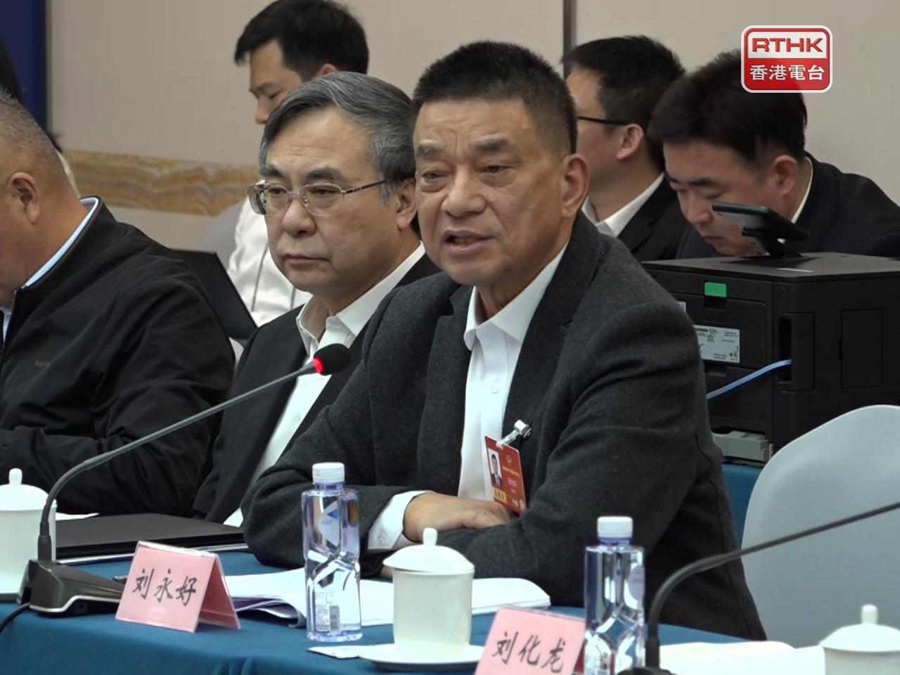 劉永好指，民企大多是傳統企業，是就業及稅收主體，國家要求重大政策要有民企聲音。（陳韋丞攝）