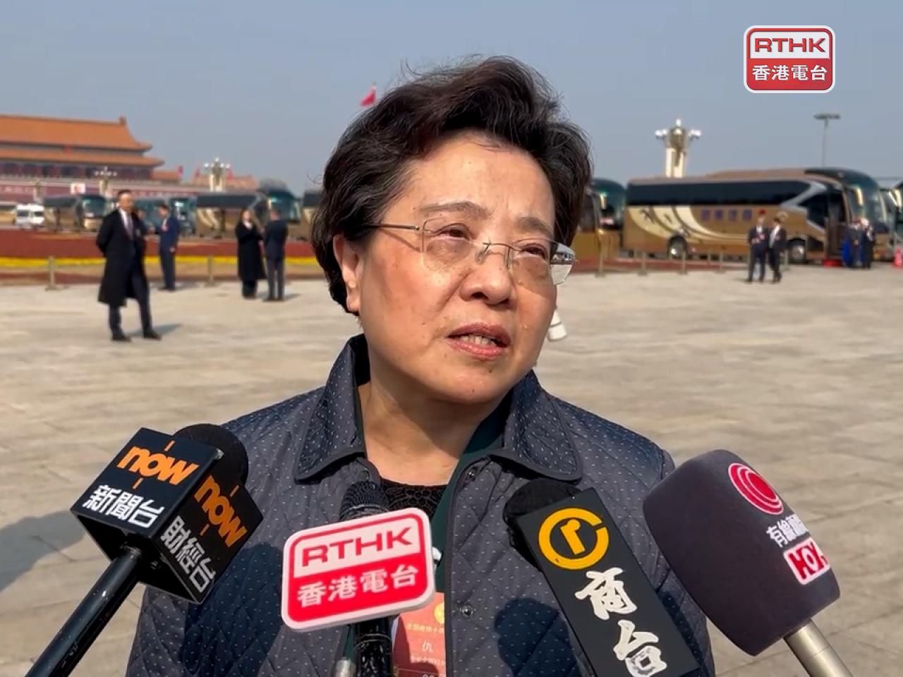 仇鴻說，在「十五五」規劃下，香港與祖國有更大銜接，相信香港明天會更好。(羅煒皓攝)