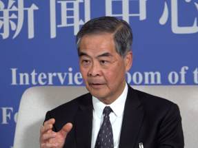 全國兩會｜梁振英指內地發展迅速　香港需提升自身速度免失機遇