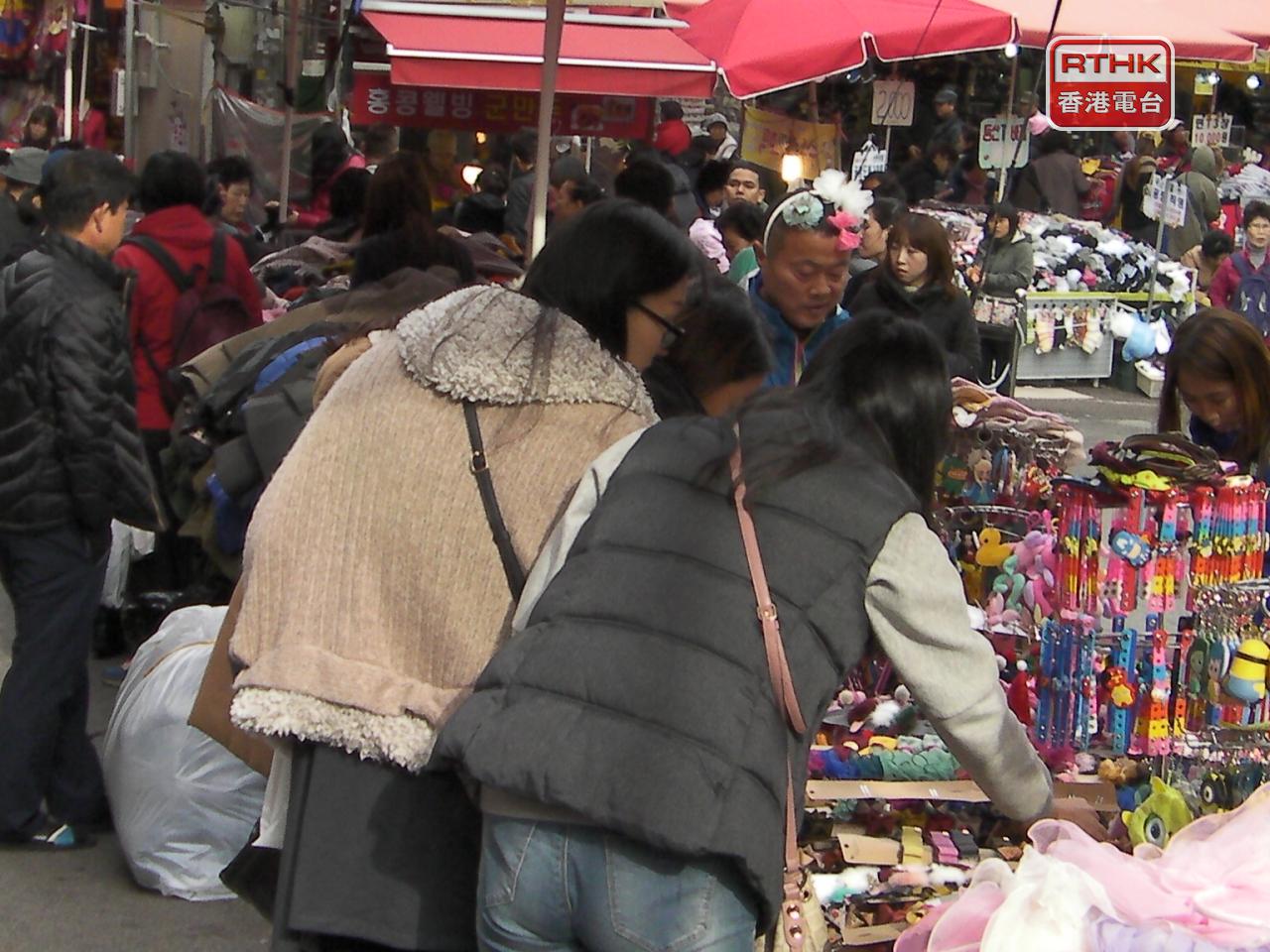 韓國或採取措施支持因為中東危機導致油價急升，而受到較嚴重衝擊的低收入群體。（港台圖片）