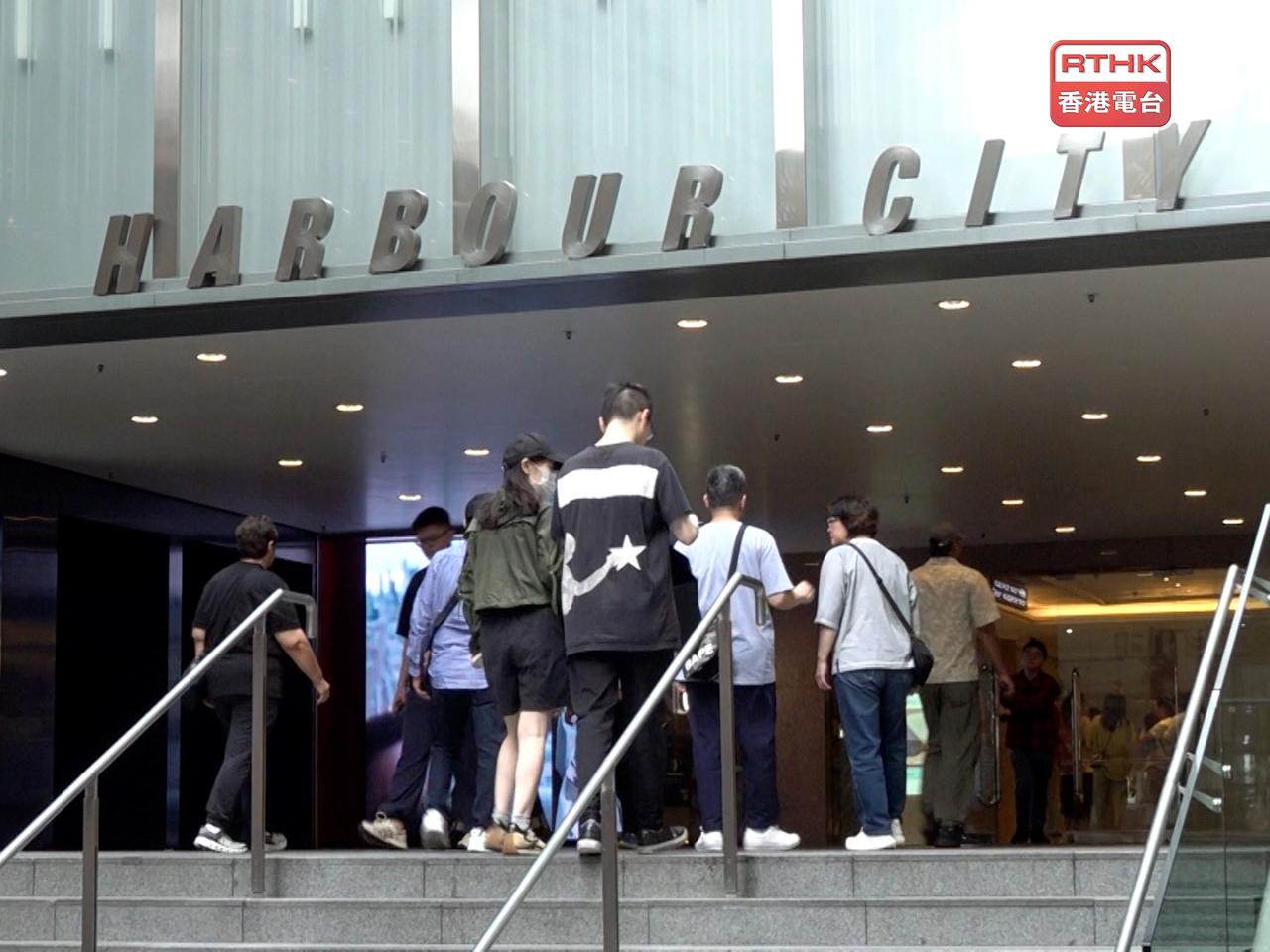 海港城去年收入及營業盈利都升1%，佔集團收入及營業盈利逾70%（港台圖片）