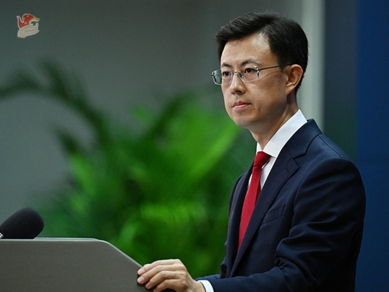 郭嘉昆表示，保持常態化客運列車運營對促進雙方人員往來便利化具有重要意義。（外交部網頁圖片）