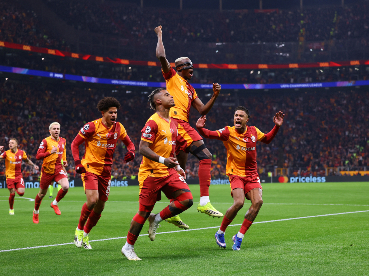 Mario Lemina fired Galatasary ahead after just seven minutes in Istanbul. Photo: Reuters