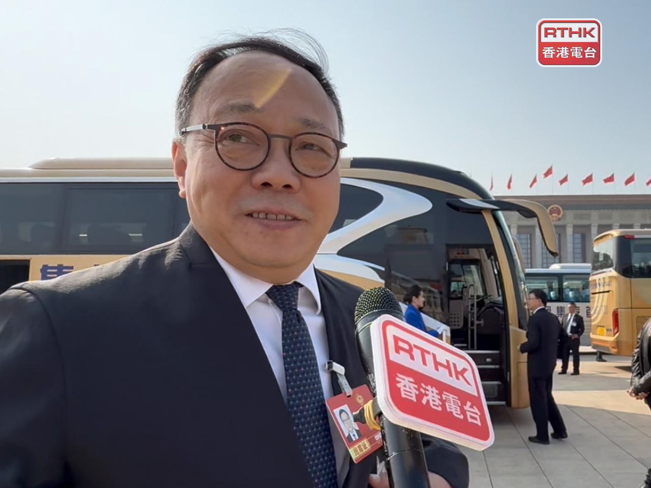 傅若清說，人工智能技術對電影業仍然只是一種工具和手段，主要用於流程管理和創作時作參考。（陳曉筠攝）