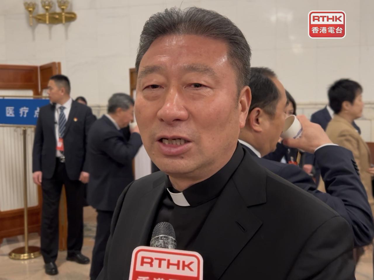 雷世銀說，新任教宗的國籍不會對中國與梵蒂岡的關係帶來大影響。（羅煒皓攝）