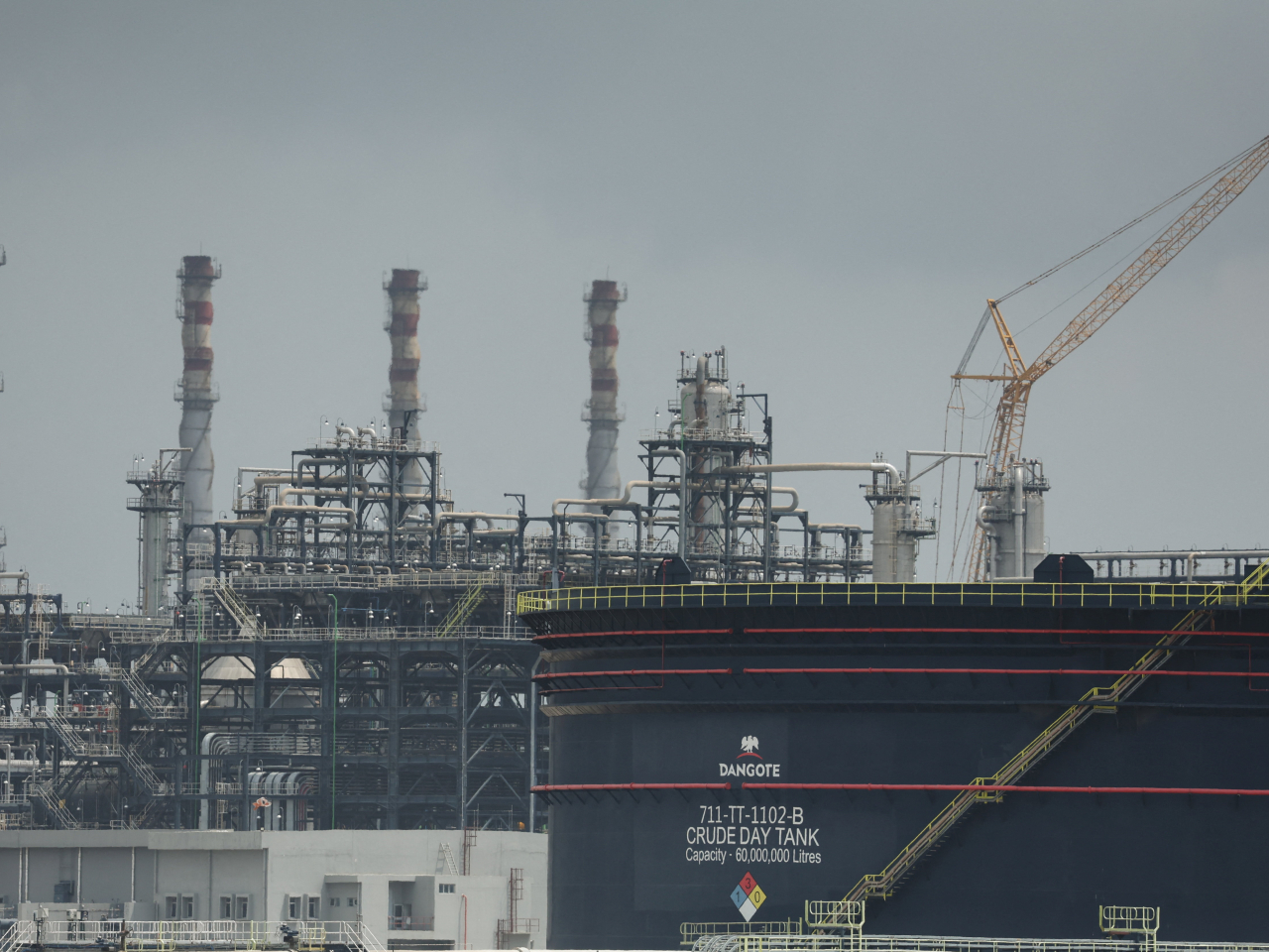 國際能源署和美國釋放石油儲備。(路透社資料圖片)