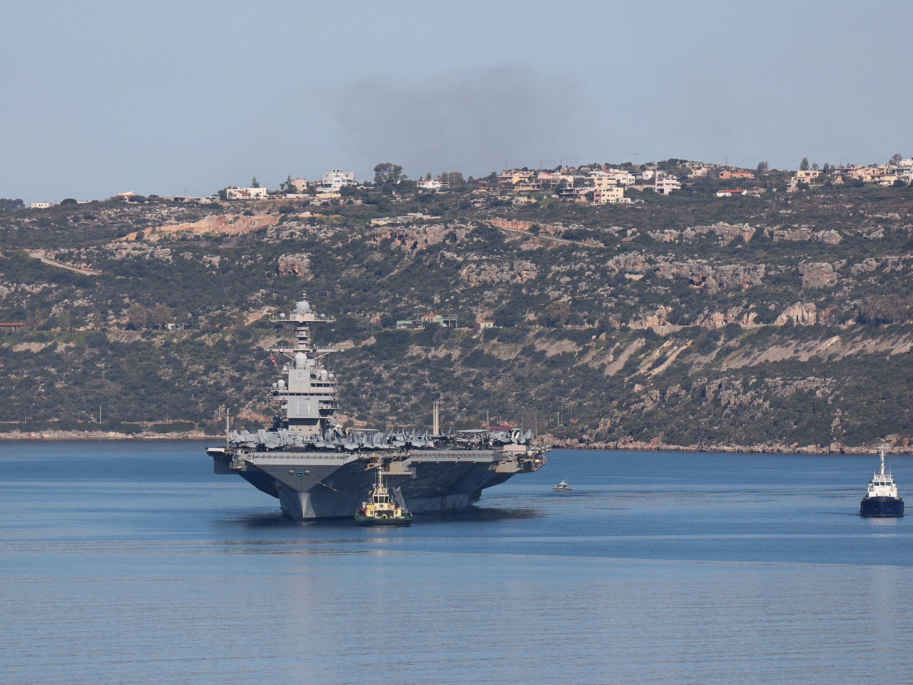 美軍說，目前在紅海執行任務的福特號仍然可以正常運作。（路透社資料圖片）