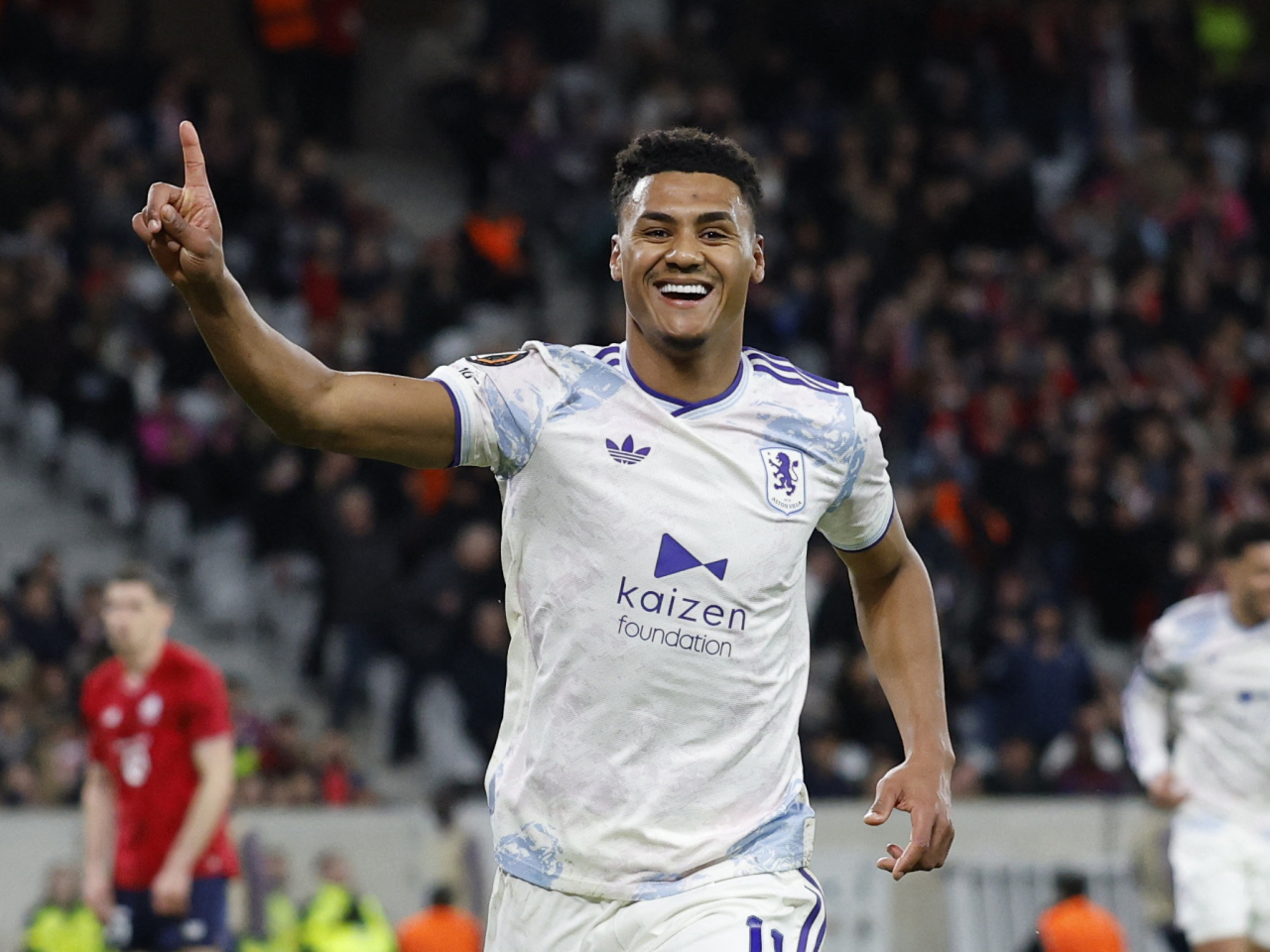 奧利屈堅斯在慶祝入球。（路透社）