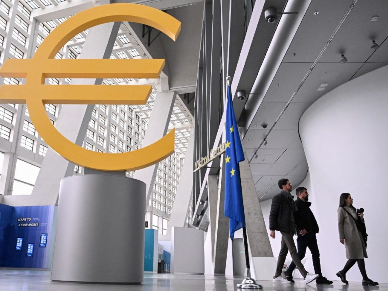 貨幣市場顯示，歐洲央行今年或要轉為加息兩次，最快在6月。（法新社資料圖片）