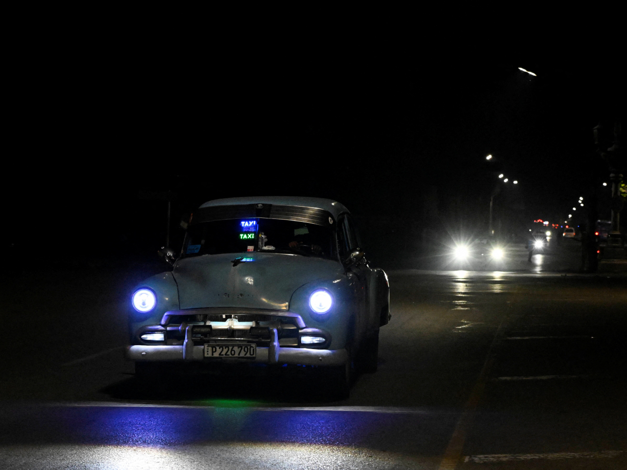 A taxi plies the streets of Havana amid a Cuban energy crisis fuelled by the US blockade. Photo: Reuters