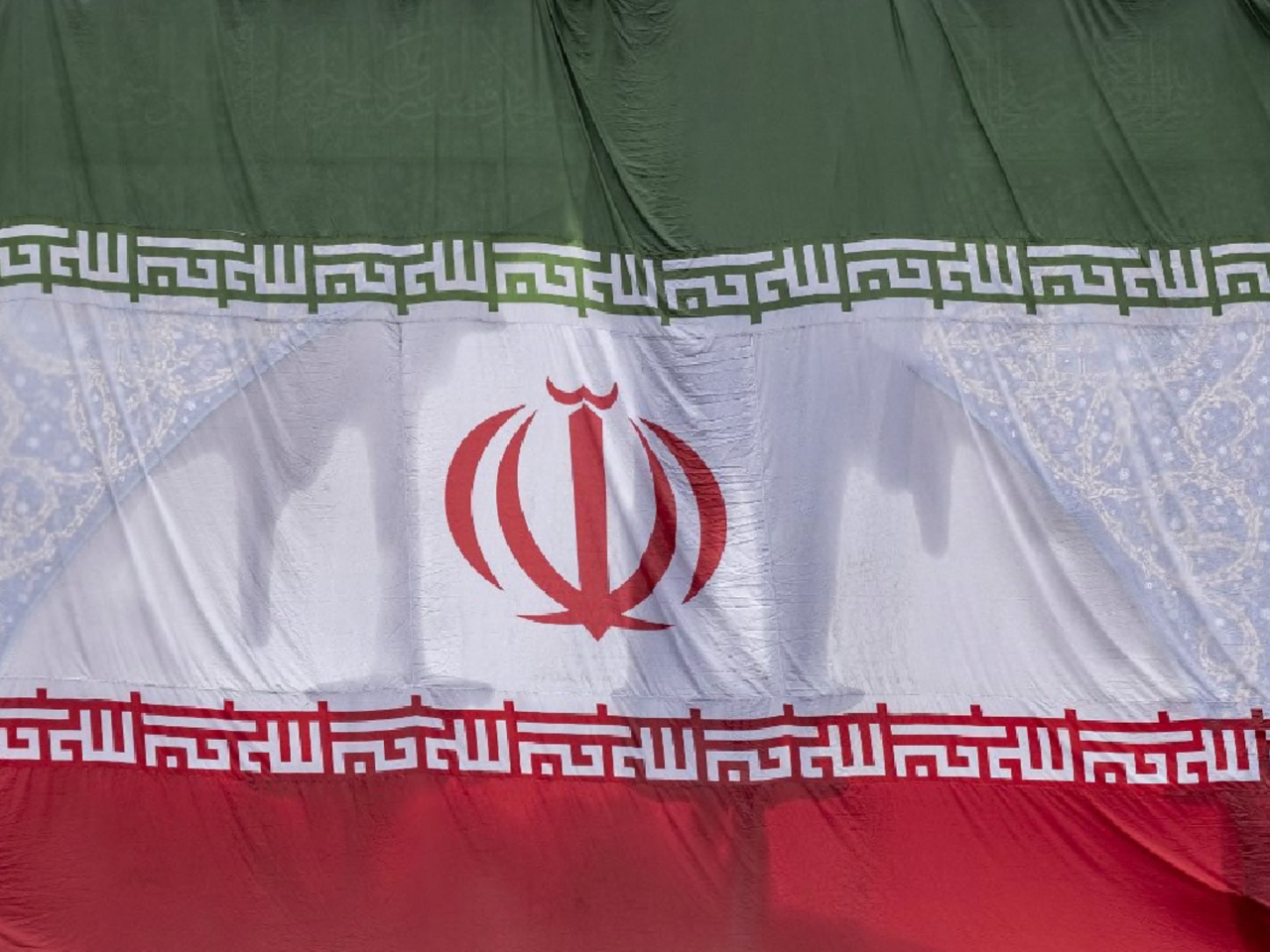 伊朗認為打擊位於阿聯酋港口及碼頭等地的美軍導彈發射設施是伊朗的合法權利。（法新社資料圖片）