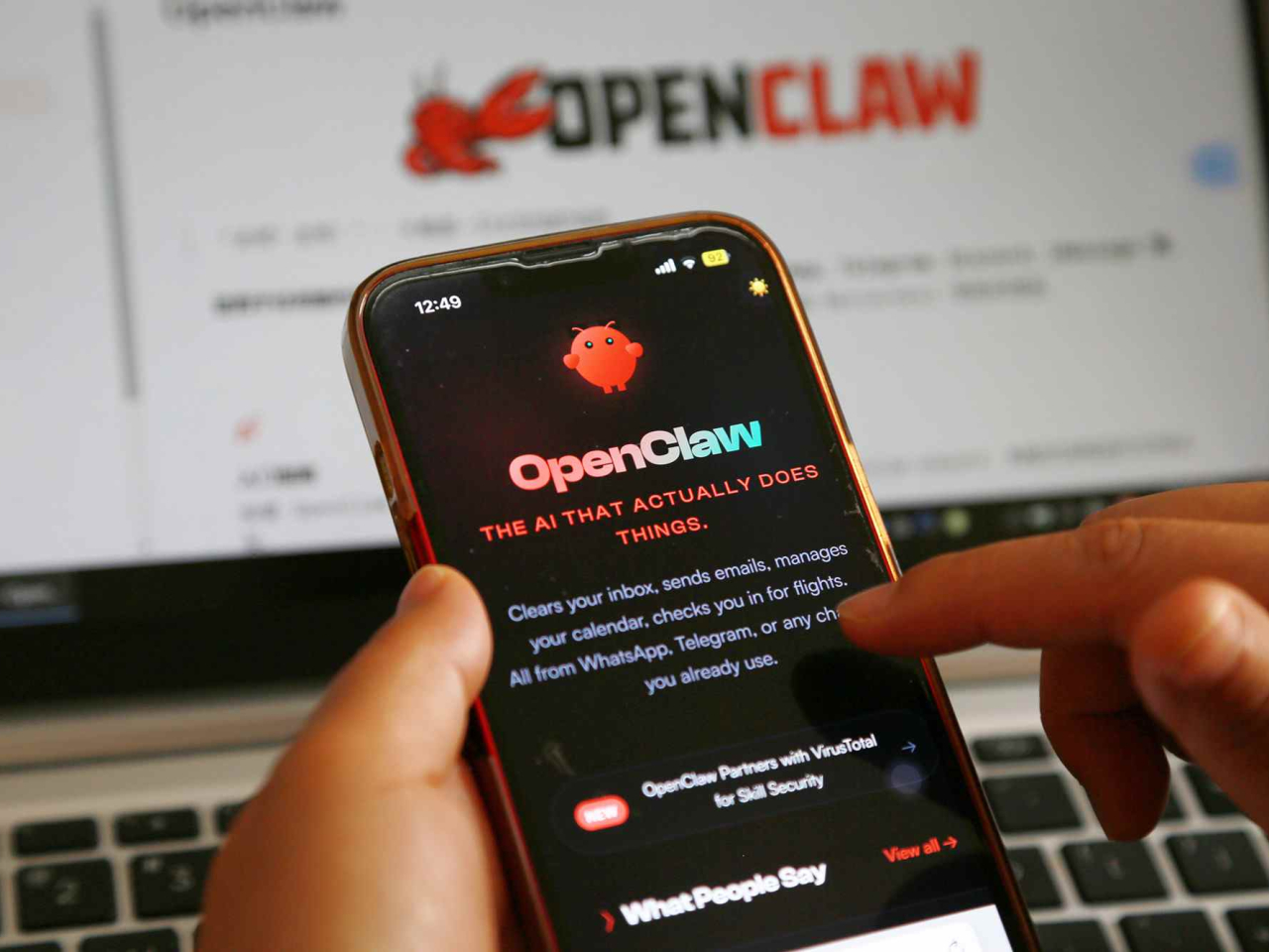 私隱公署提醒機構及市民在部署及使用OpenClaw前應留意安全風險。（新華社）