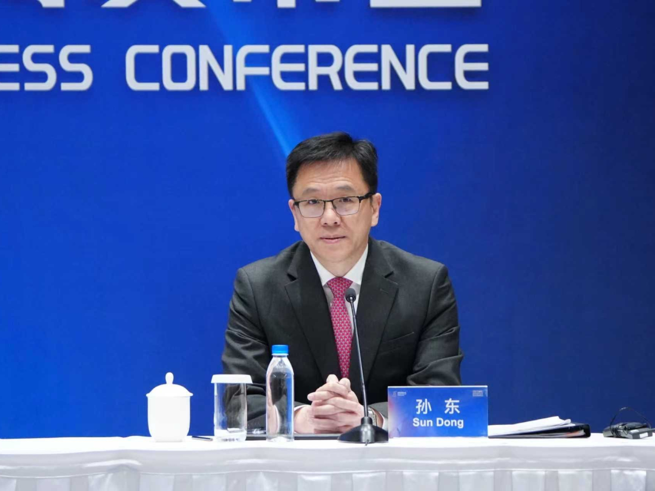 孫東預期峰會匯聚更多來自全球各地的政商領袖、國際組織代表及專家，就互聯網前沿議題及區域數字合作深入交流。（政府新聞處）