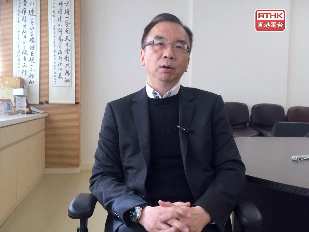 張勇邦說，今次獲「派0班 」的數字有些震撼，對業界而言是沉重，但並不詫異。（港台圖片）