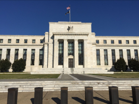 陳健豪認為，今次會議聯儲局將維持利率不變，關注中東戰事會否影響減息前景。（新華社資料圖片）