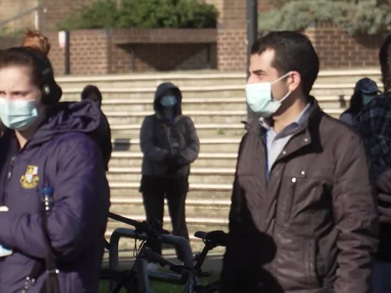 有肯特大學的學生說，校園內瀰漫著焦慮的氣氛。（路透社）