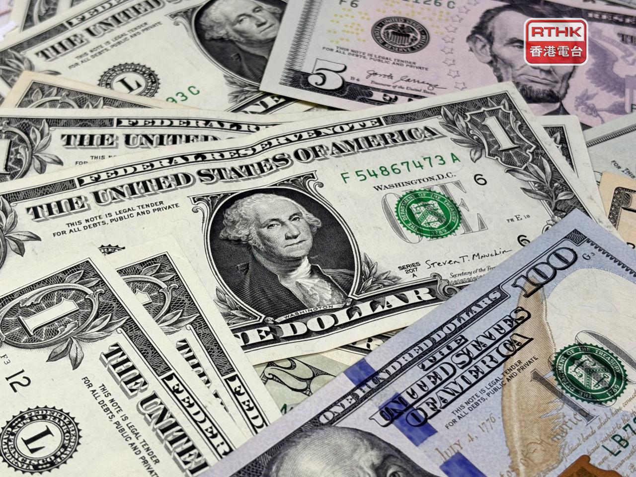 美元指數回落至100以下，較早時報99.254，跌逾0.9%。（港台圖片）