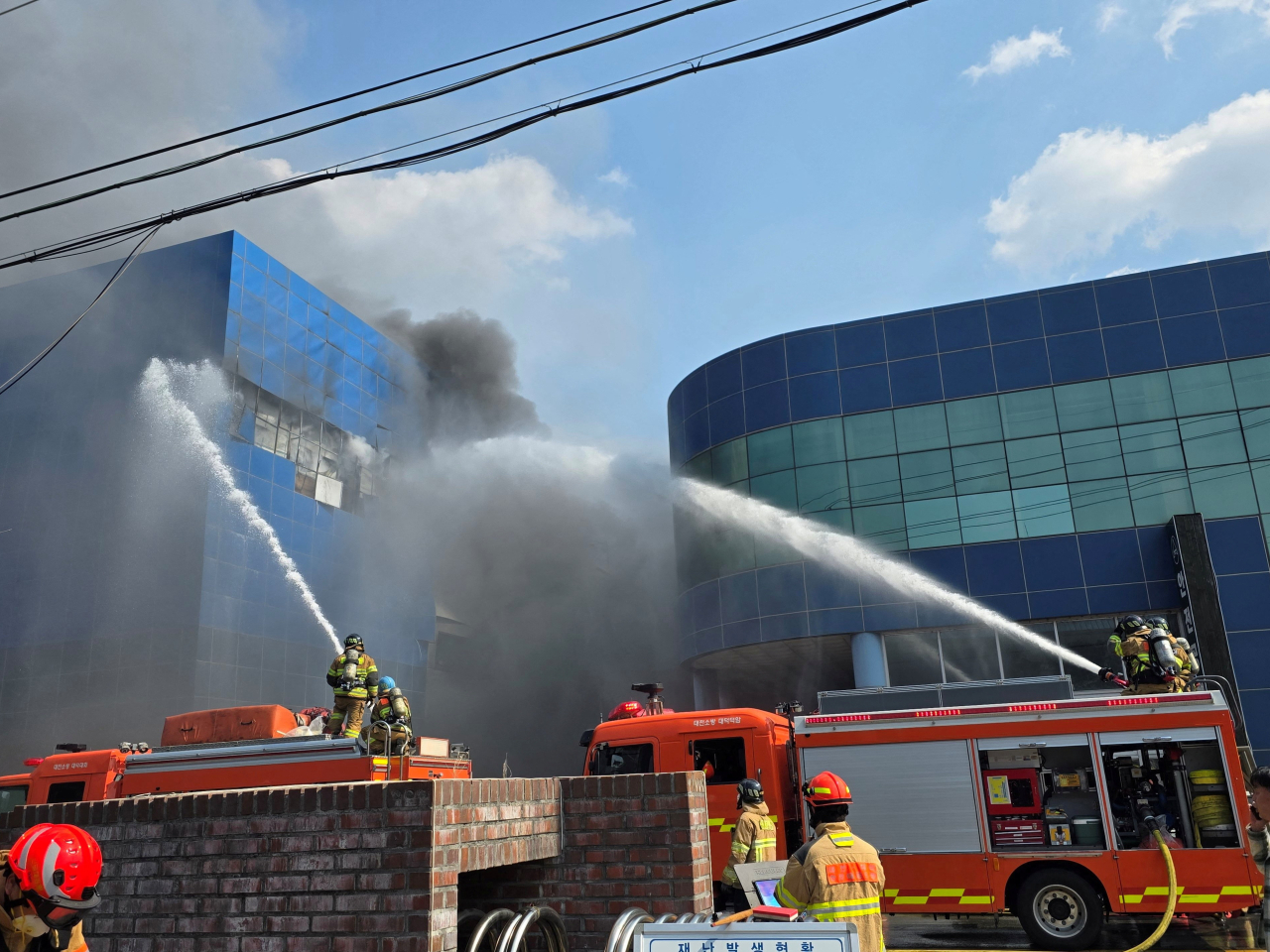 South Korean President Lee Jae-myung has ordered the mobilisation of all available resources to deal with ⁠the fire. Photo: Reuters