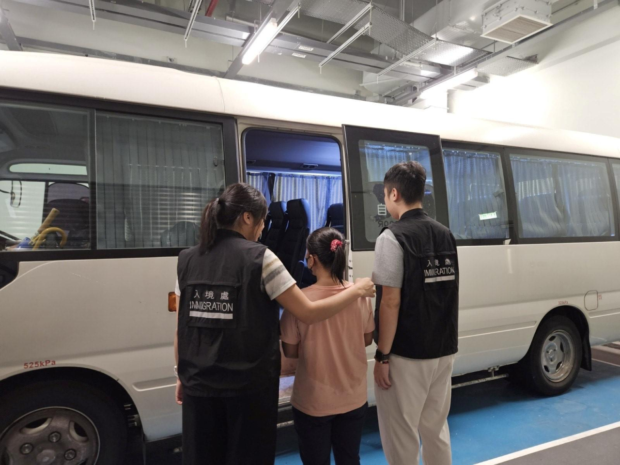 入境處近日在全港多區展開反非法勞工行動。（政府新聞處）