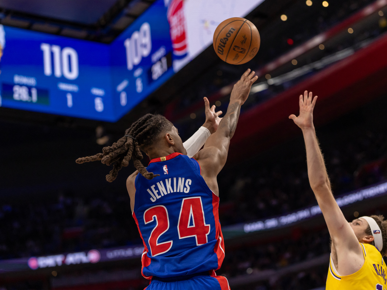Detroit were gifted a career-high 30 points from Daniss Jenkins to end the Lakers' winning run. Photo: Reuters