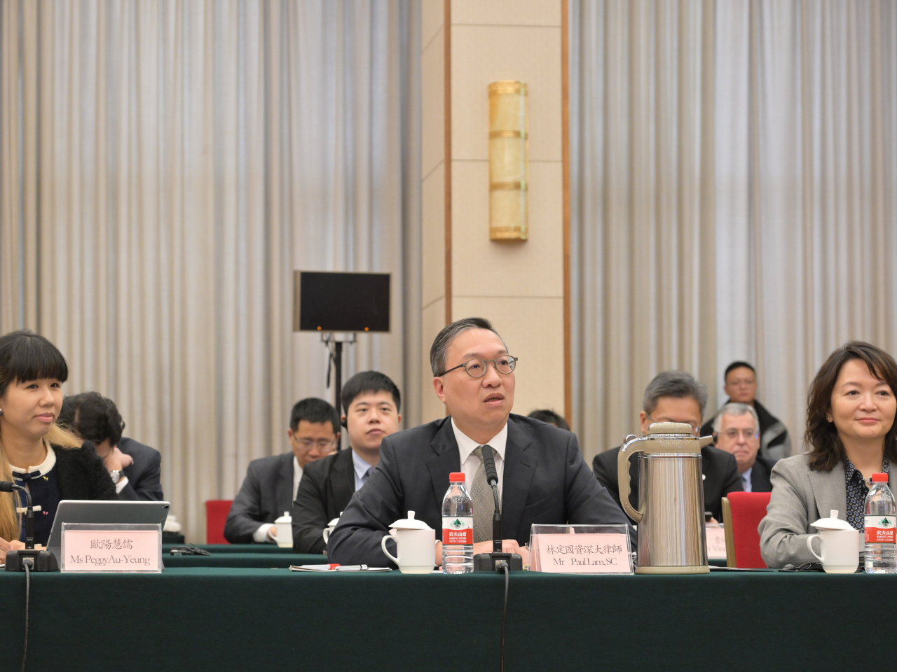 林定國（中）和代表團今日出席與浙江省法律界代表的交流座談會。（政府新聞處）