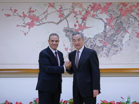 王毅：美伊釋放談判信息　出現和平曙光