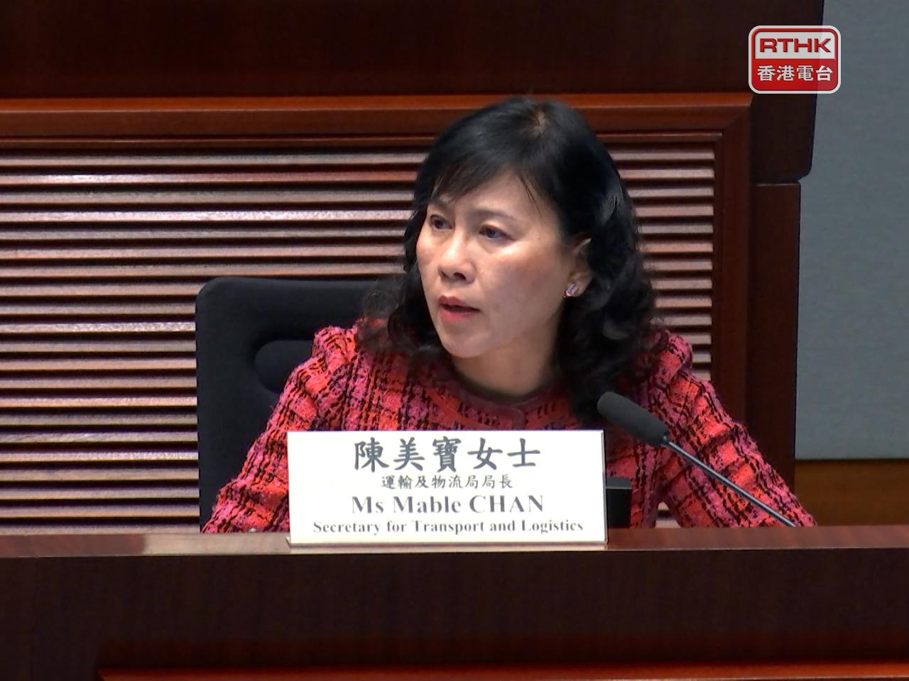 陳美寶指，香港航空貨運的成功，其中一個因素是推出「空運轉運貨物豁免計劃」。（港台圖片）
