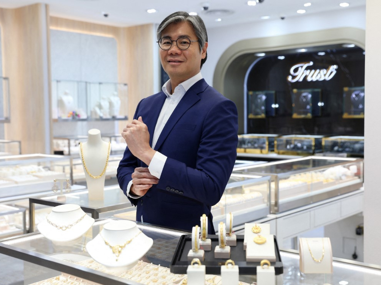 Singapore is racing to capture more flows of bullion and boost its thriving gold trading business sector. File photo: AFP