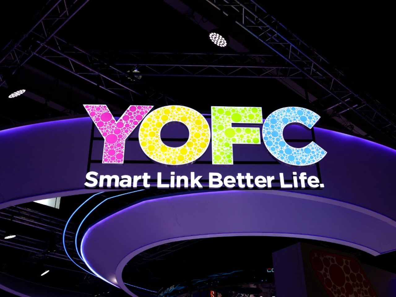 長飛光纖光纜去年毛利率升至30.7%，是自2014年上市以來首次超過30%。（法新社資料圖片）