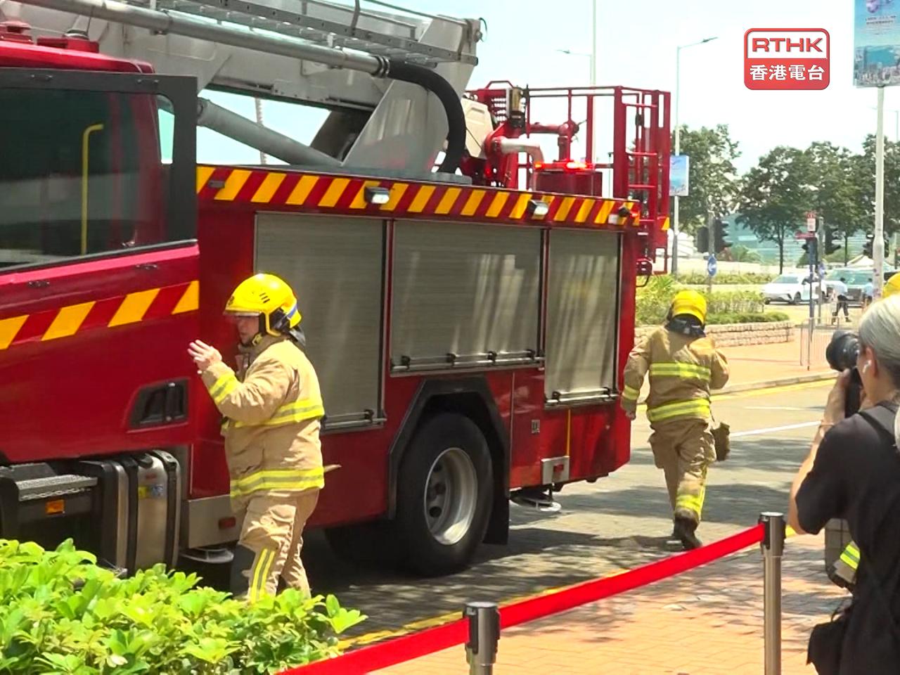 Firefighters were called to the scene after the fire alarm went off at City Gallery. Photo: RTHK