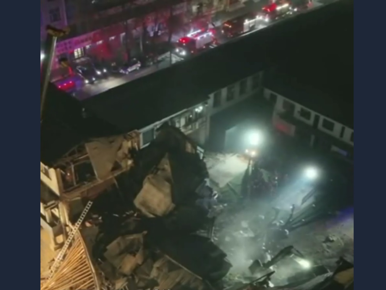 The building collapse happens in the city of Hailin. CCTV screengrab