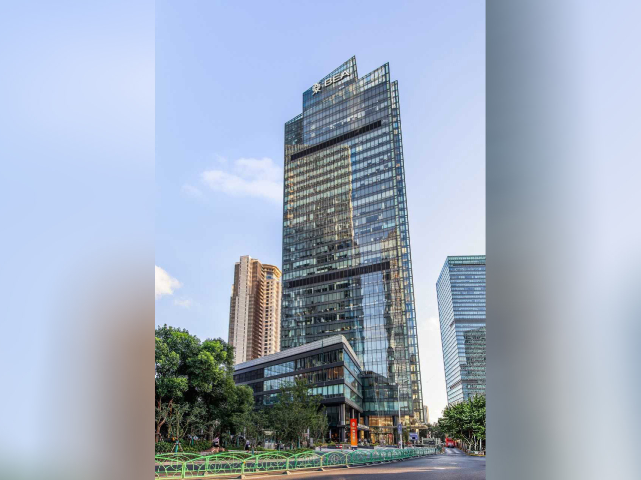 東亞銀行增購位於上海陸家嘴東亞銀行金融大廈樓層。（公司圖片）