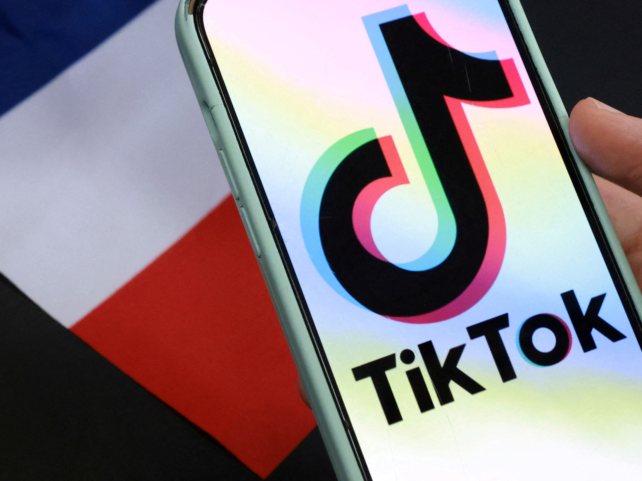 紐約市長馬姆達尼解除對TikTok的禁令，容許在政府電子設備上，恢復使用這款短片分享程式。（路透社資料圖片）