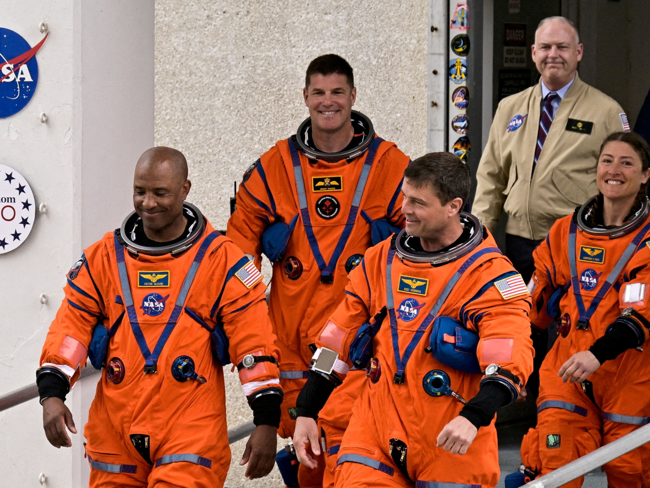 阿爾忒彌斯二號任務的太空人，分別是美國的三名太空人科赫、懷斯曼、格洛弗，以及加拿大的漢森。（路透社）