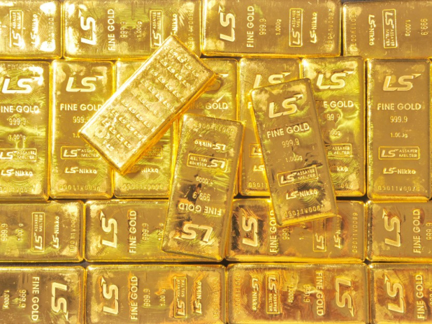 金價升近3%　迫近4800美元 - RTHK