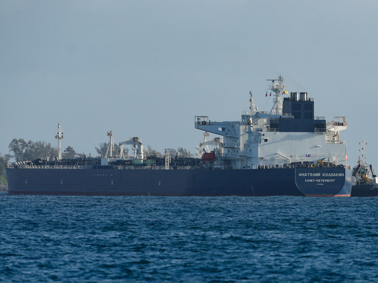 俄羅斯運油輪「阿納托利&middot;科洛德金」號抵達古巴。（路透社資料圖片）