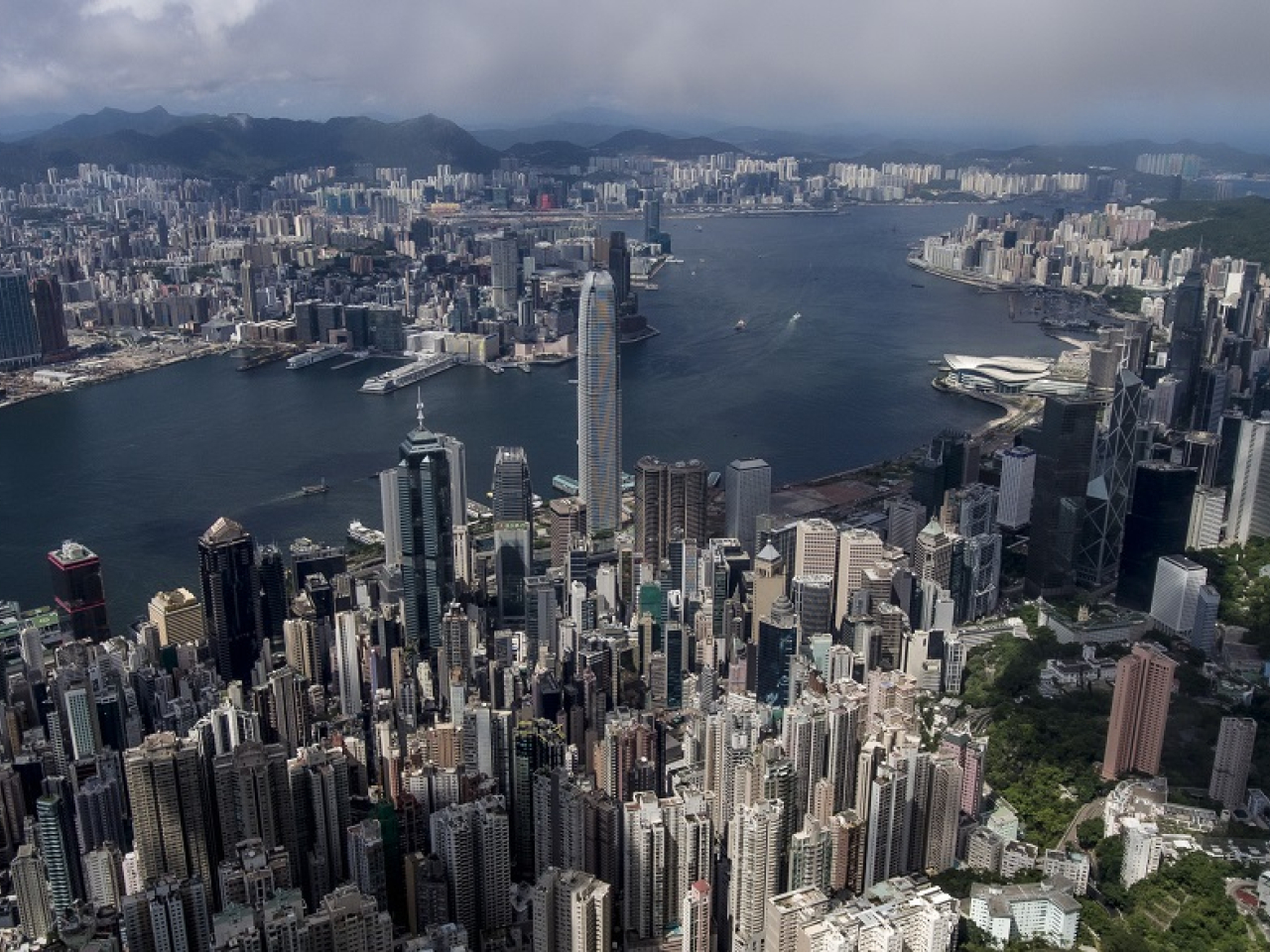 世界貿易組織最新發表的《全球貿易展望與統計》報告，香港躍升為全球第五大商品貿易經濟體。 （新華社資料圖片）