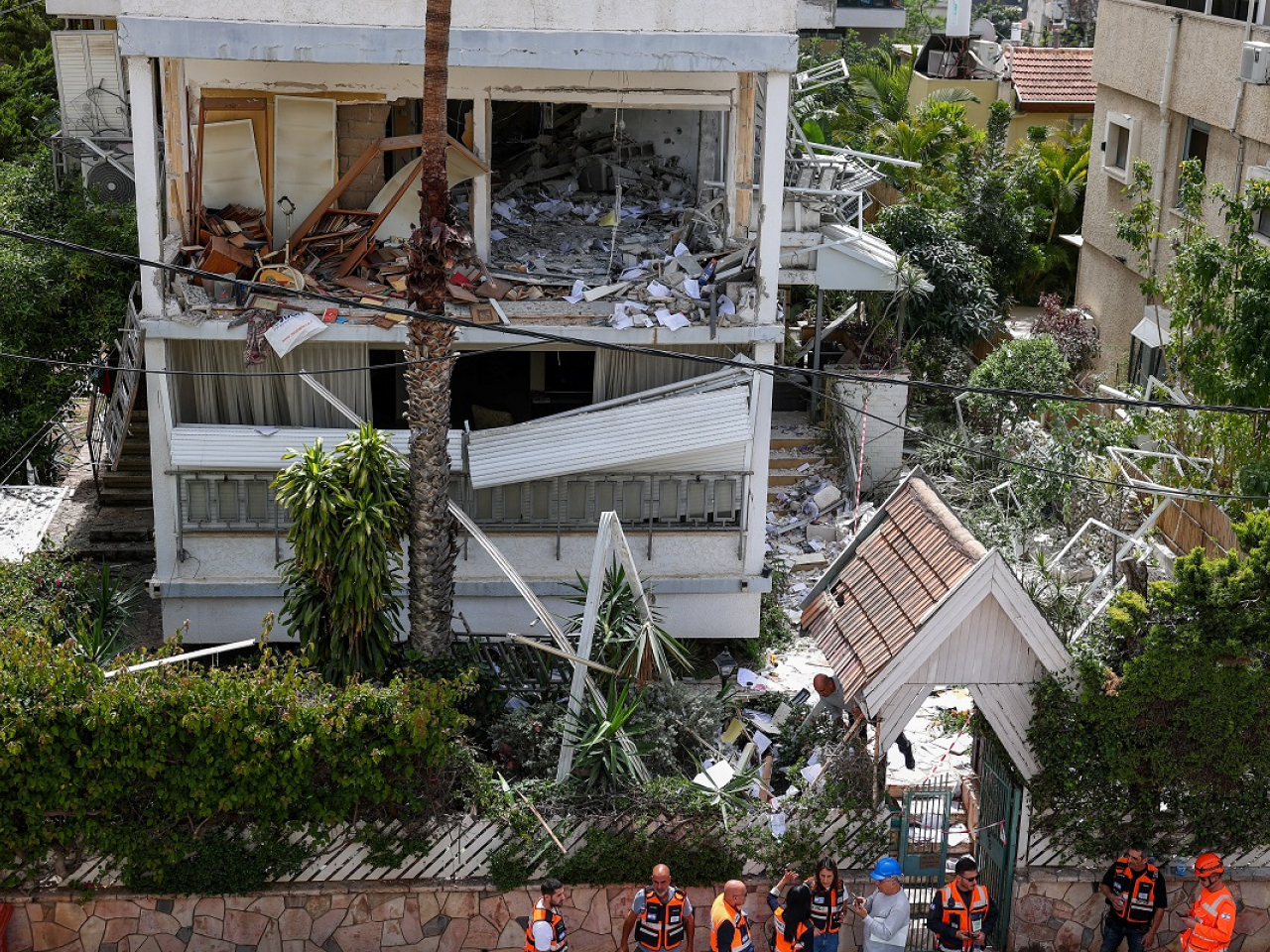 中國駐以色列大使館提醒在當地的中國公民，加強安全防範，遠離民用基礎設施。（路透社）