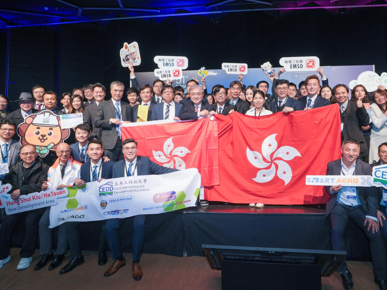 發展局團隊及工務部門，在今屆日內瓦國際發明展榮獲多個獎項。（發展局圖片）&middot;