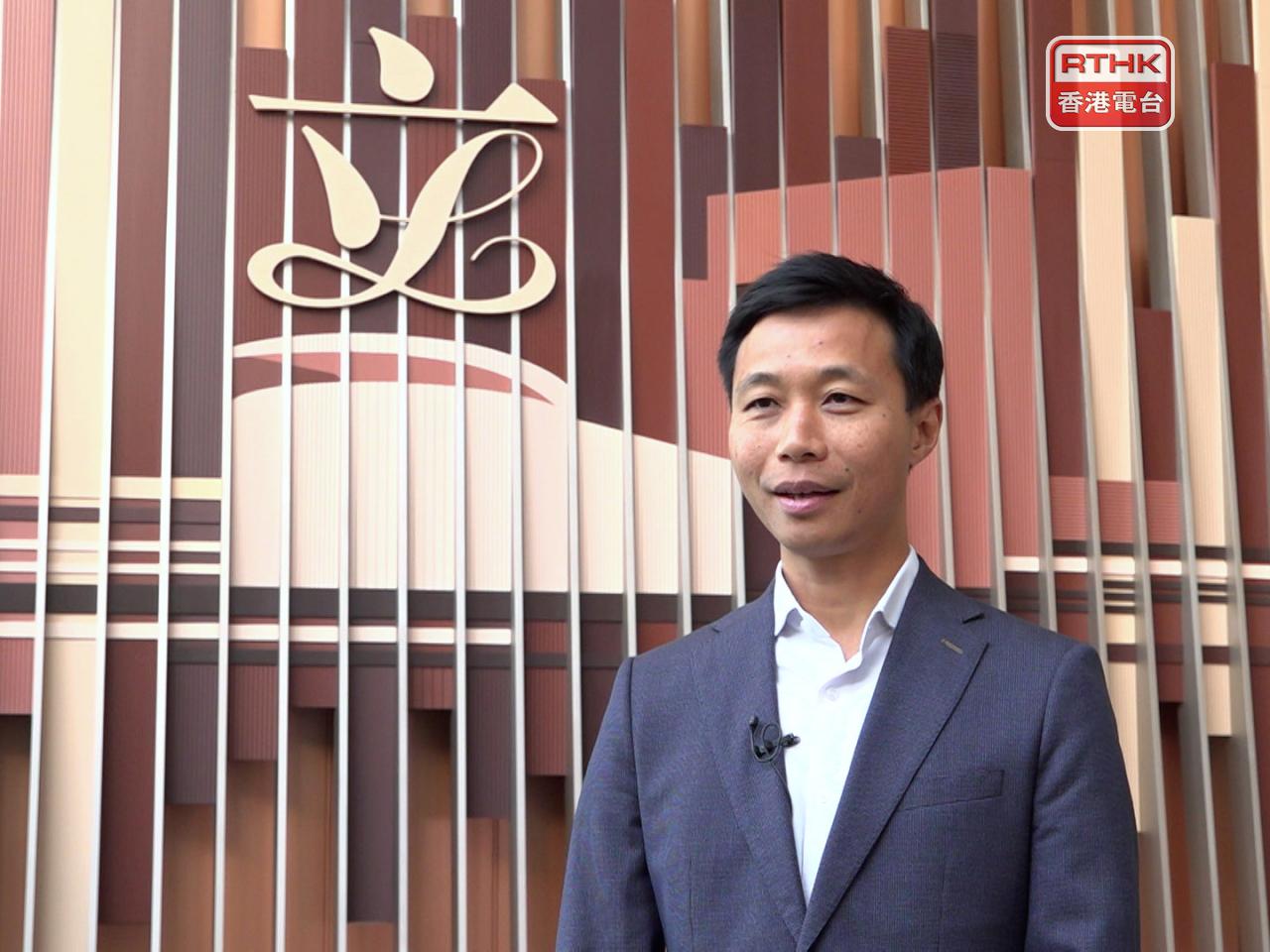 林振昇說直接在學校提供託管服務，可解決地方問題，讓更多婦女釋放勞動力。（港台圖片）